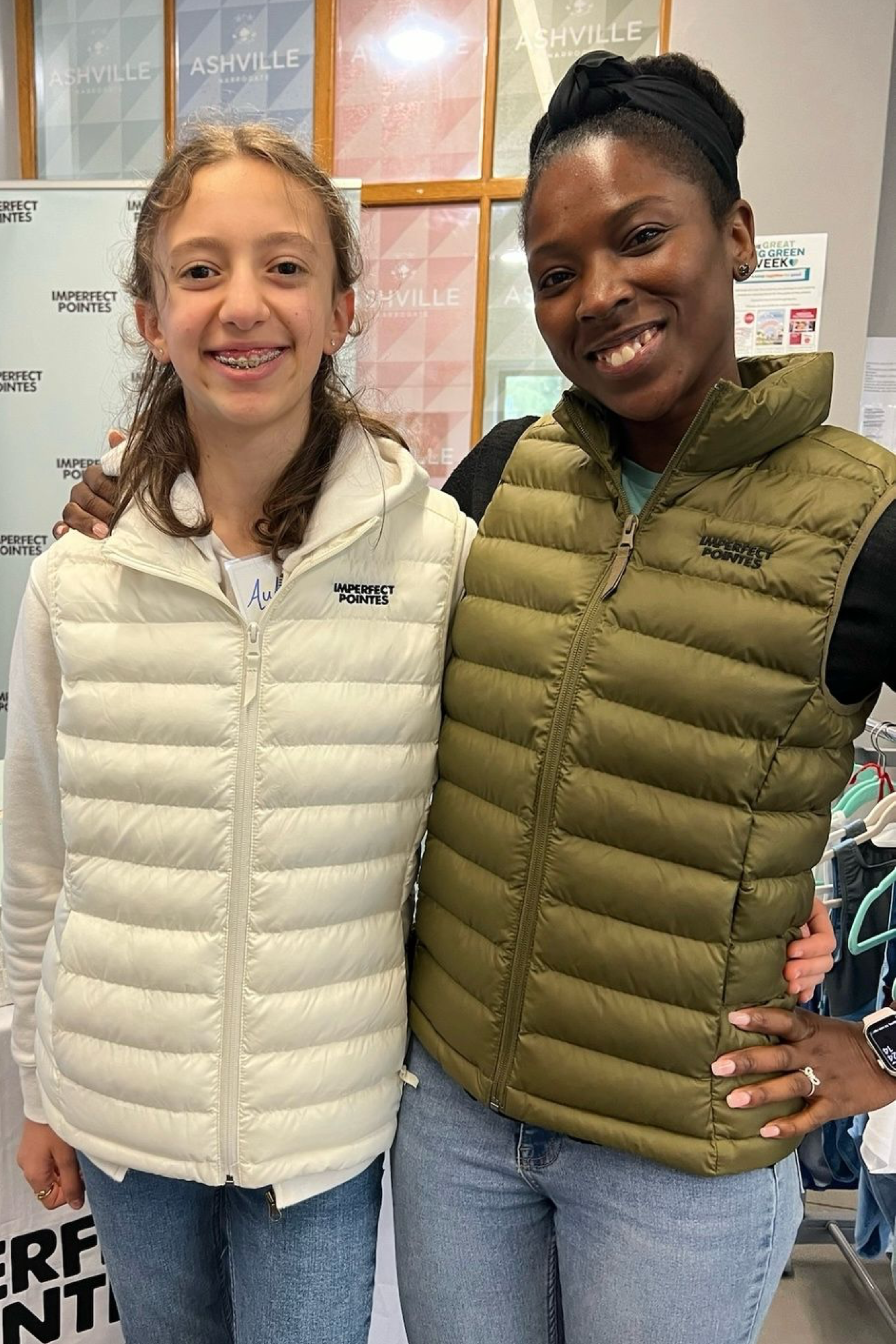 Womens Quilted Bodywarmer Gilet with BLACK Embroidered Logo