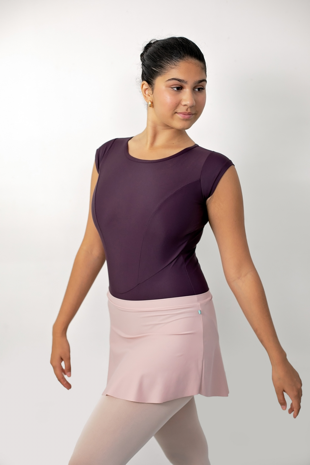 dancer wearing SAB bullet skirt for ballet in oyster pink 